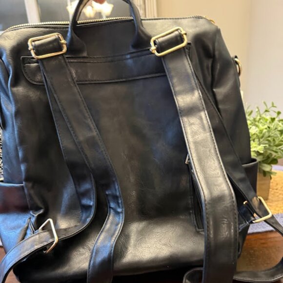 Faux Leather backpack black with removeable guitar strap & grab handle - Picture 4 of 13